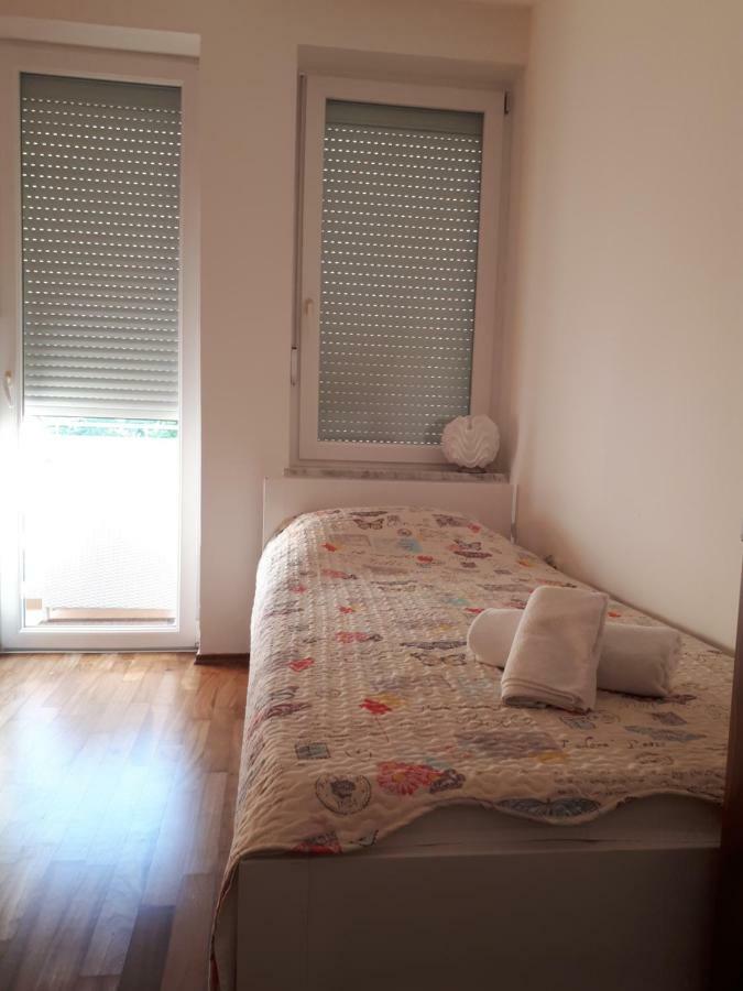 바슈카 Ruzmarinka 4* 아파트 외부 사진